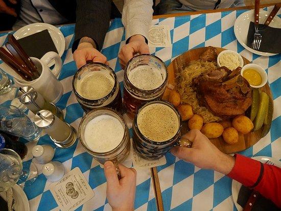 Restauracja-Browar Bierhalle Posnania